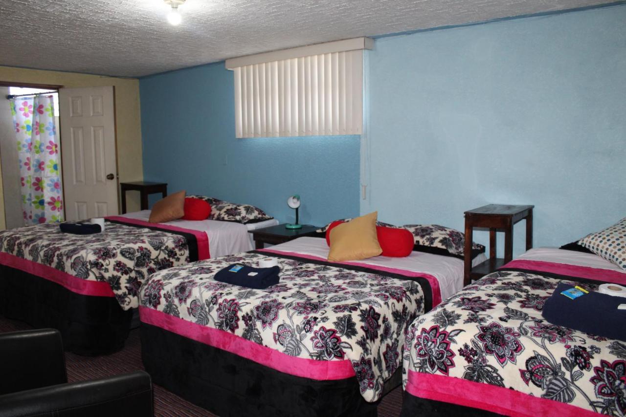 Hotel Kasa Kamelot 2 ケツァルテナンゴ エクステリア 写真