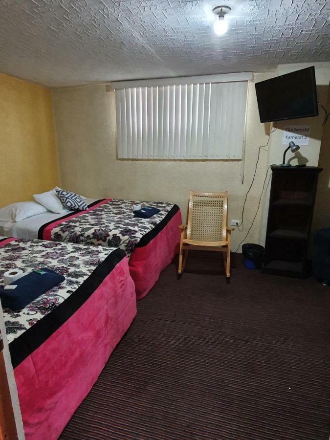 Hotel Kasa Kamelot 2 ケツァルテナンゴ エクステリア 写真