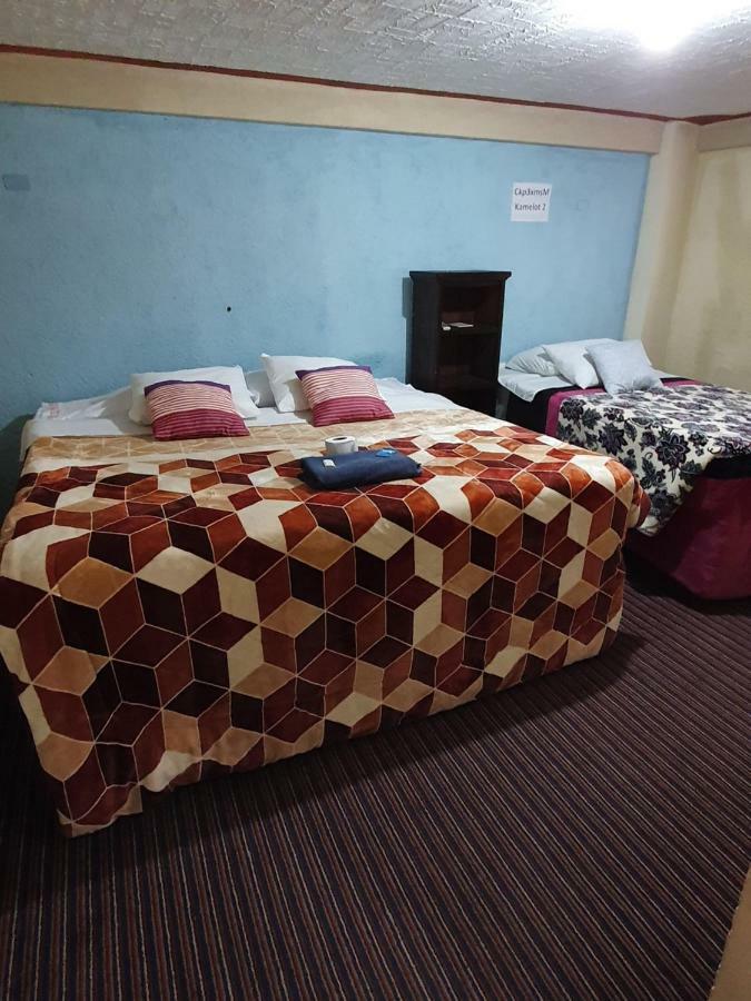 Hotel Kasa Kamelot 2 ケツァルテナンゴ エクステリア 写真