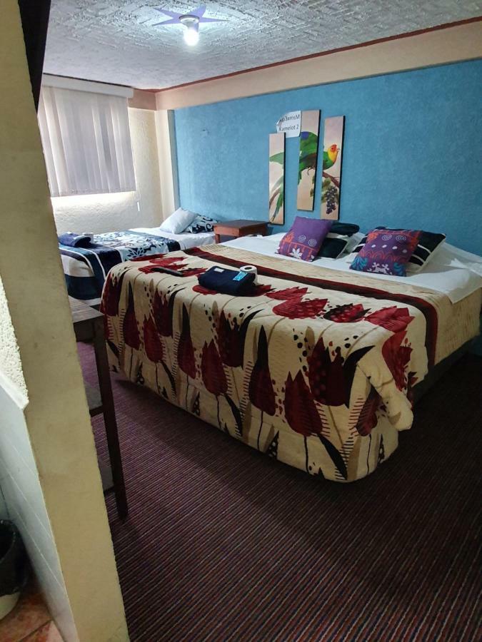 Hotel Kasa Kamelot 2 ケツァルテナンゴ エクステリア 写真